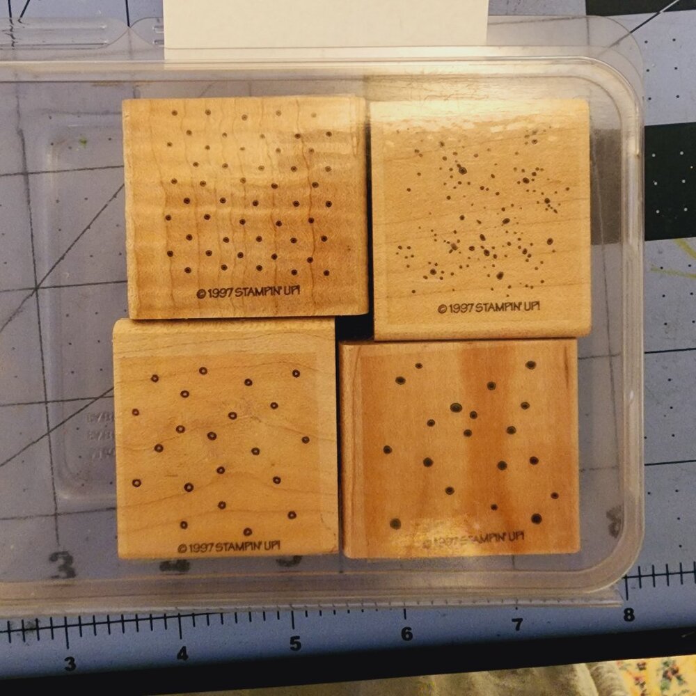 Stampin' UP! "Itty Bitty" 1997 Background used wood stamps